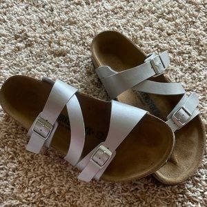 Salina Silver Birkenstock’s